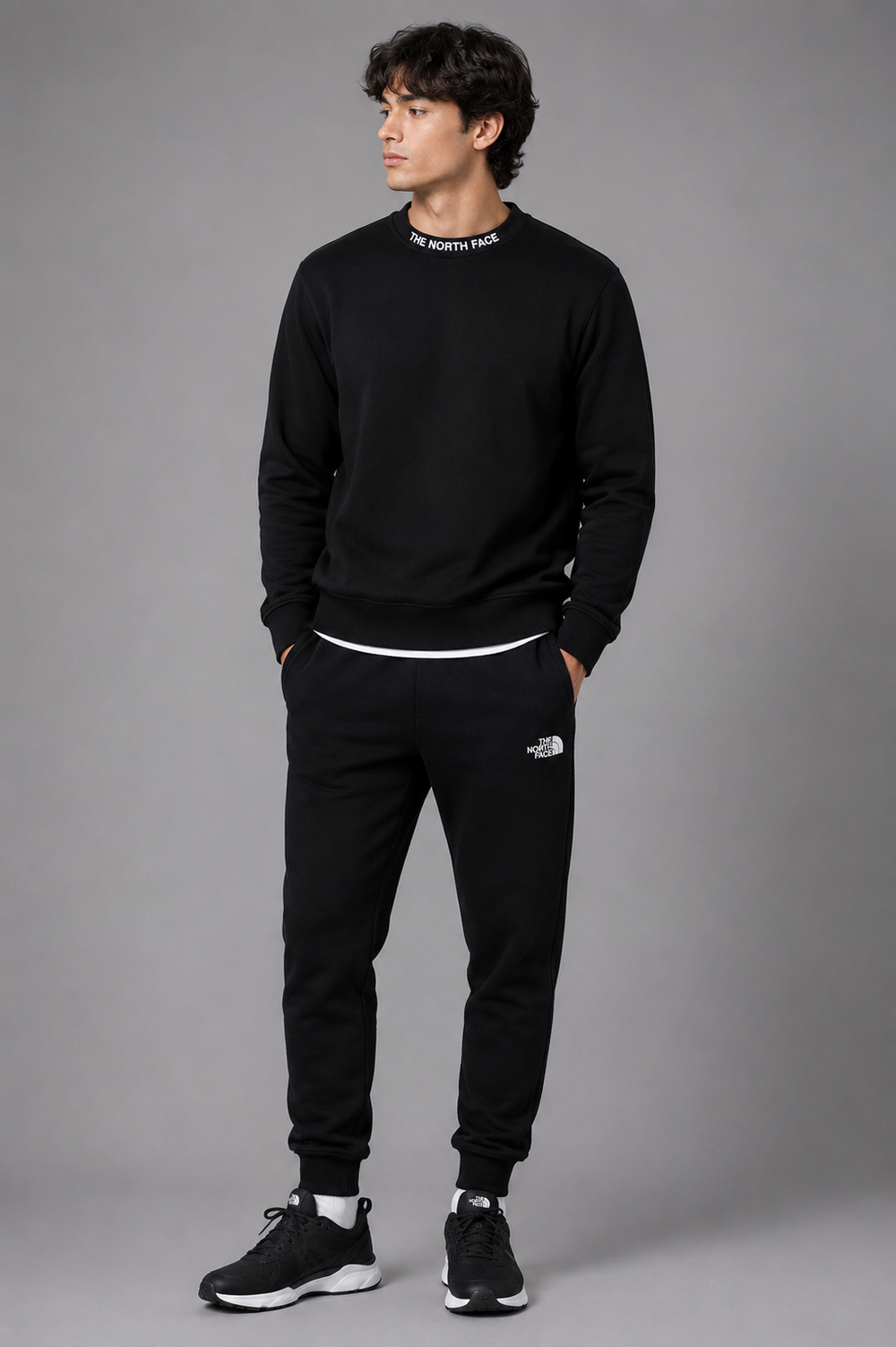 Толстовка THE NORTH FACE M ZUMU CREW TNF BLACK