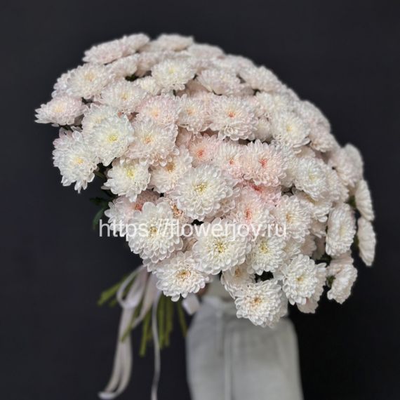 Букет из розовой хризантемы