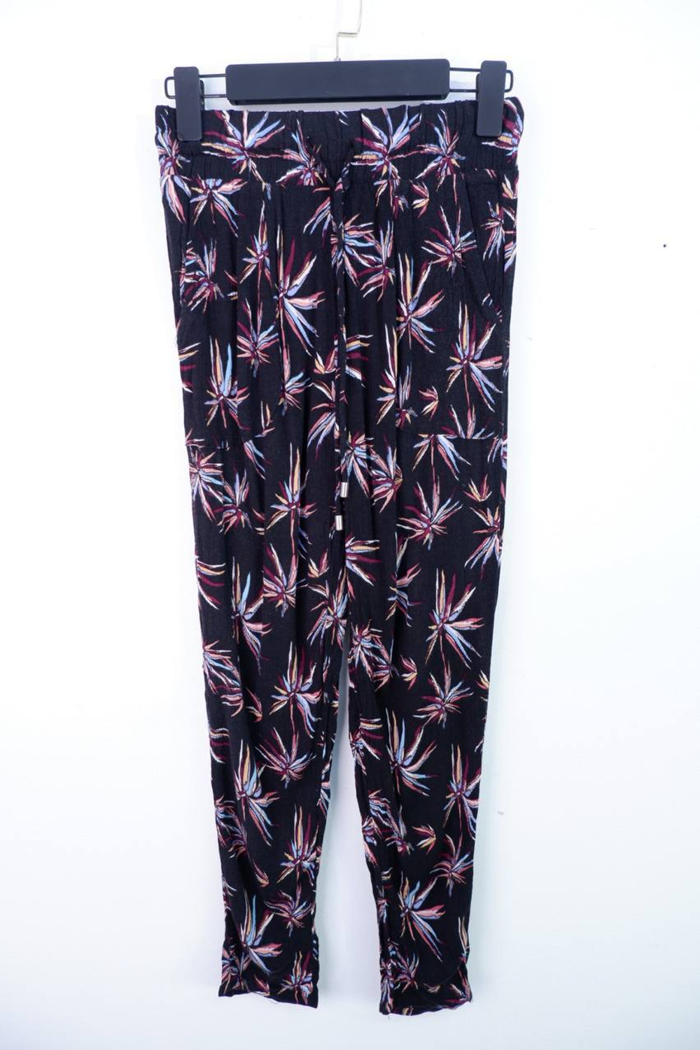 Брюки Koton с пальмами, маркировка 36, визуально на 42 размер