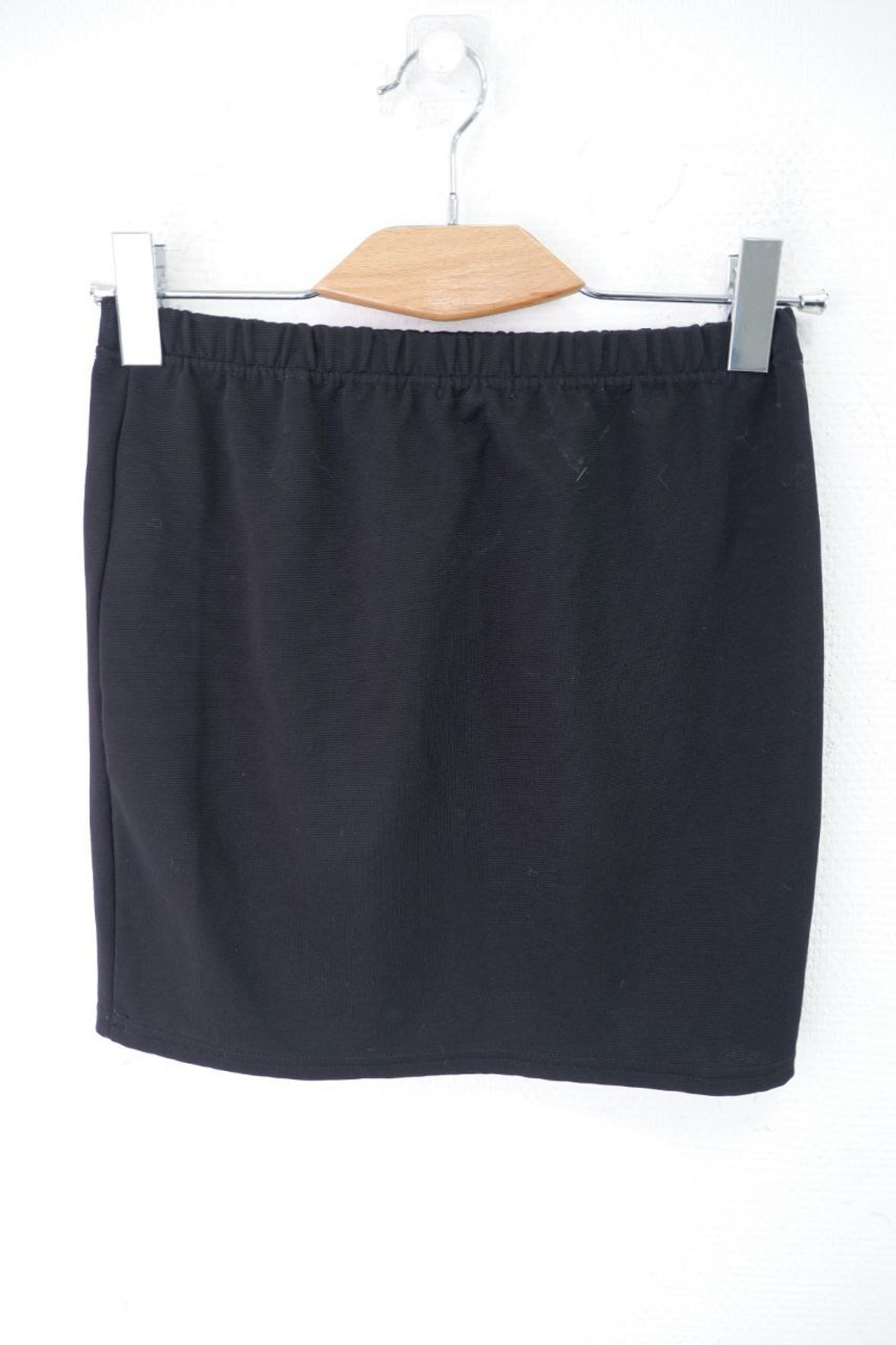 Юбка Amisu  базовая 42 размер