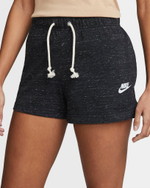 Винтажные шорты  Nike Sportswear Gym