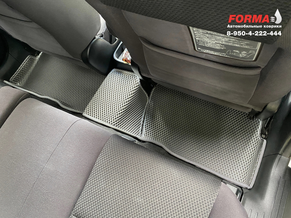 Toyota Wish 1 поколение XE10 (2003 - 2009) 4WD, правый руль