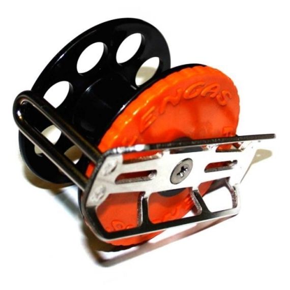 Катушка Pelengas пластиковая 65 мм с нержавеющим кронштейном