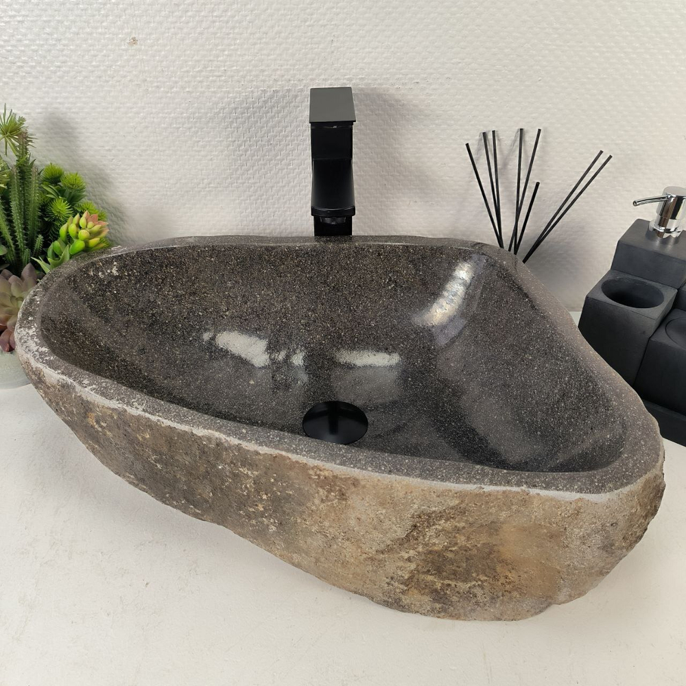 Раковина из речного камня RS-65039 54*38*15 0857