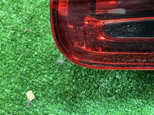 Фонарь правый внутренний Porsche Cayenne 958 14-18