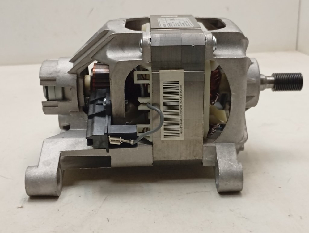 CS41061DB1/2-07 кт53 Двигатель для стиральной машины Candy 41025049 б/у 6 контактов