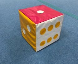 Мягкий модуль развивающий - "Игральная кость"