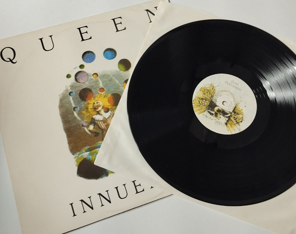 Винтажная виниловая пластинка LP Queen Innuendo (Россия 1994)