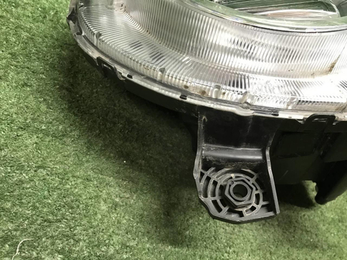 Фара левая Tank 300 (2021-н.в.) LED