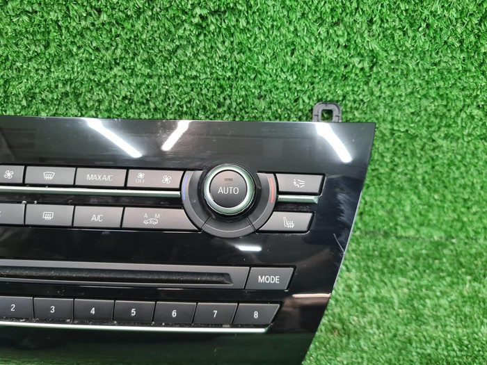 Блок управления климат-контроля BMW X5 F15 (13-18)