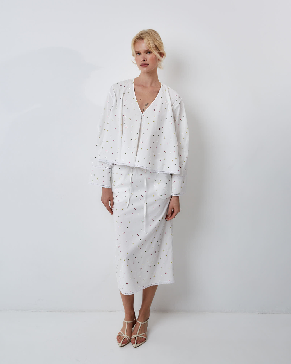 Топ из смесового хлопка малина белый