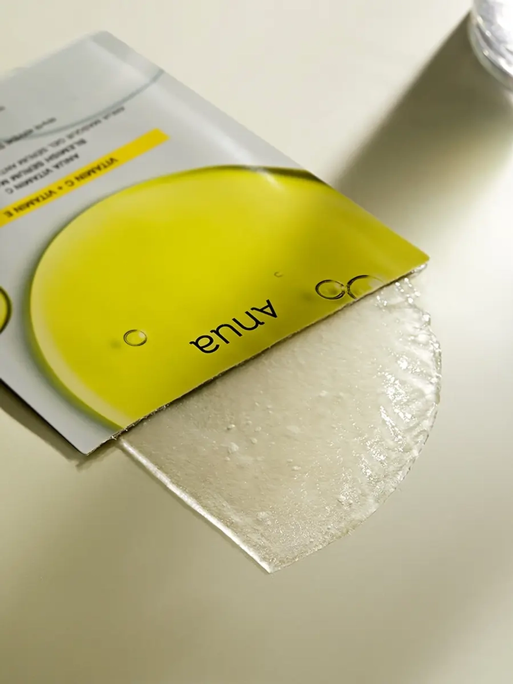 Anua Осветляющая тканевая маска с экстрактом зелёного лимона Vitamin C Blemish Serum Mask 25 мл