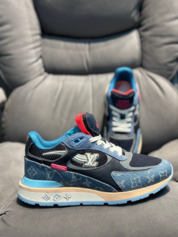 Кроссовки Louis Vuitton Run Away