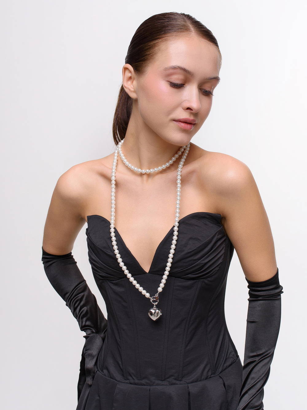 Колье "Pure" White Very Long из перламутра Silver