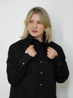 Рубашка "Идеальная" с плечами в черном