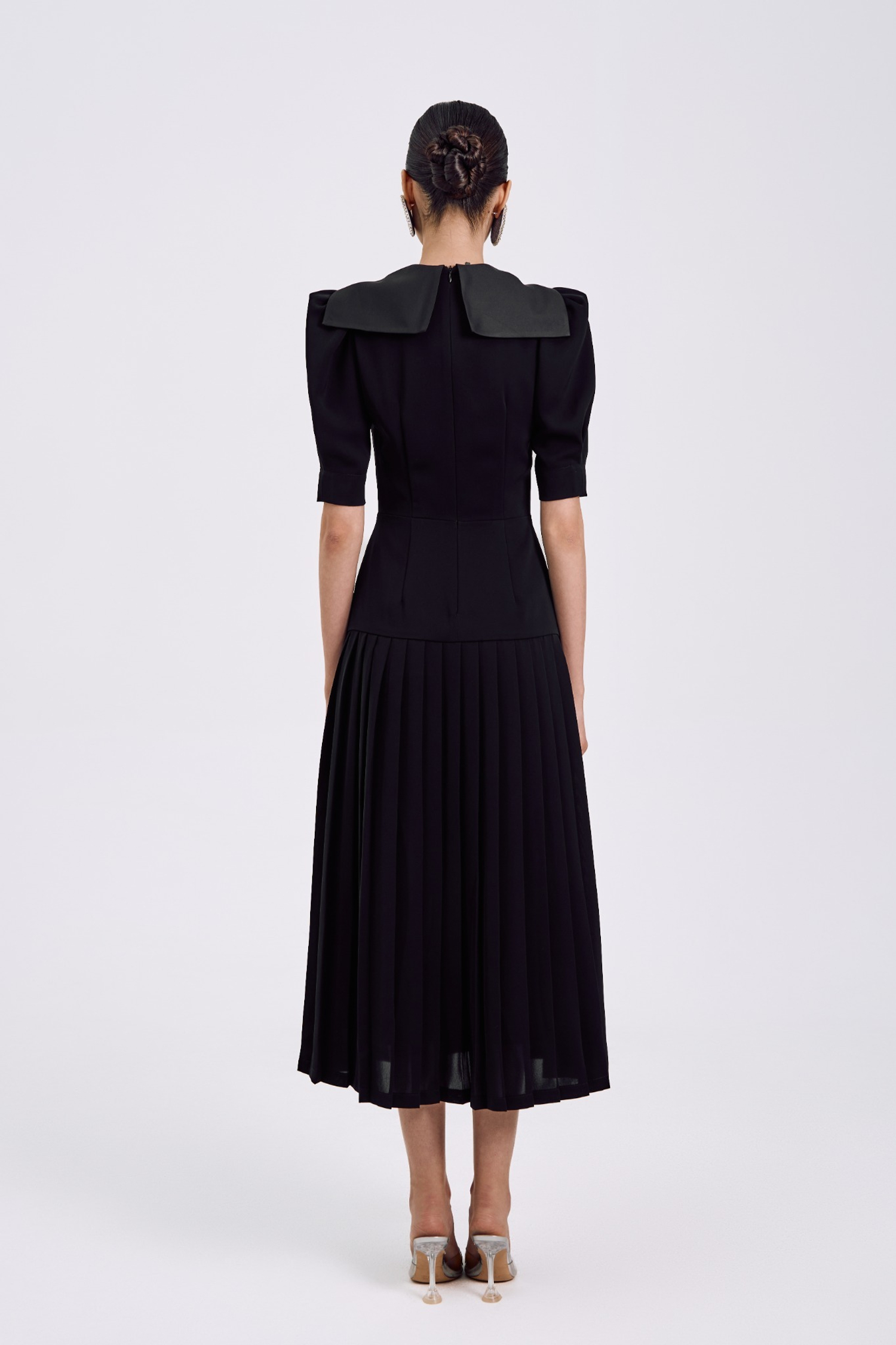 Платье Primavera (Примавера) черный с клапанами