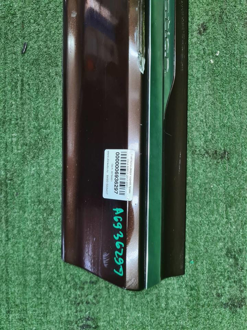 Накладка двери задняя правая Volvo XC60 2 (17-нв)