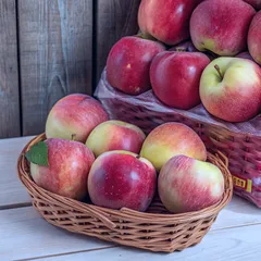 Яблоки свежие (Узбекистан) /1 кг