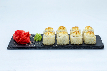 Запеченый ролл "Камо" с крабом