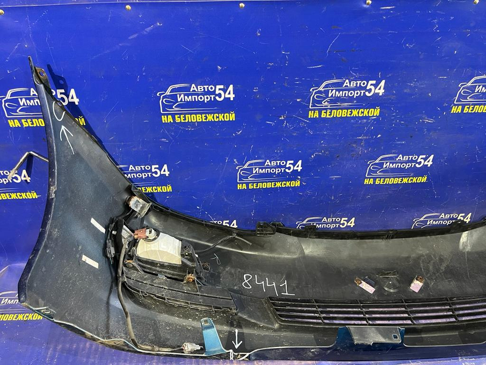 Бампер передний TOYOTA IPSUM 2003-2009
