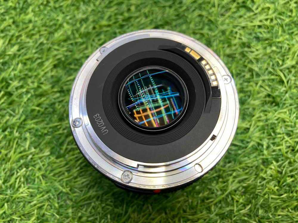 Canon 35mm F2 EF