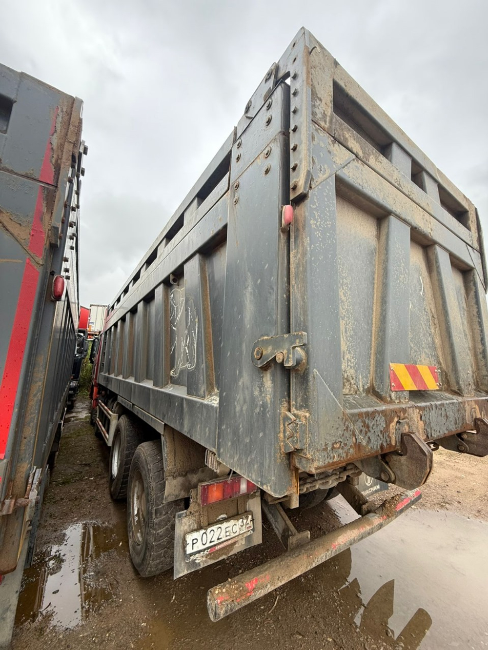 Shacman (Shaanxi) SX* 8x4 Самосвал SX331863366 (Дизельный, 12,5 л, 544 л.с., МТ)