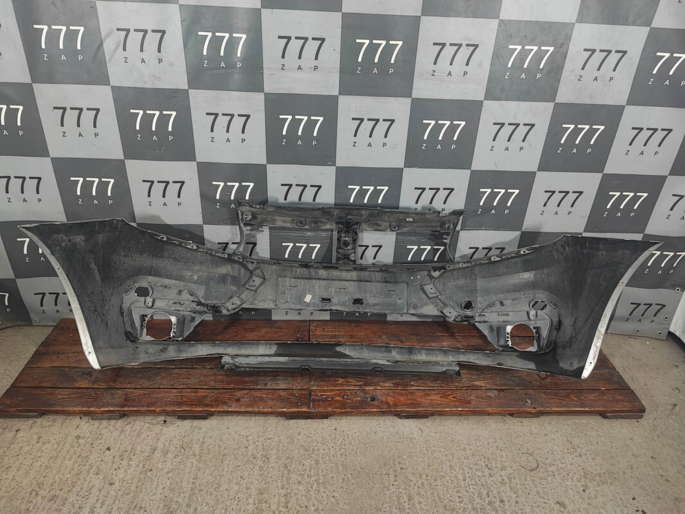 Бампер передний LADA Largus 21-нв Б/У Оригинал 8450090644