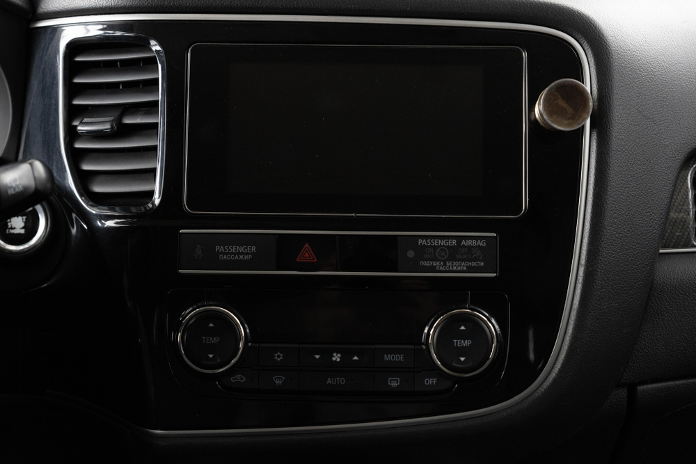 Mitsubishi Outlander, 2018 год