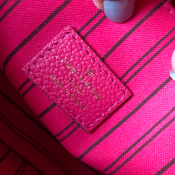 Louis Vuitton Pochette Metis