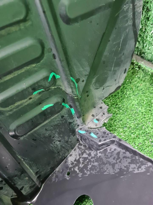 Подкрылок передний левый Changan CS95PLUS (23-нв)