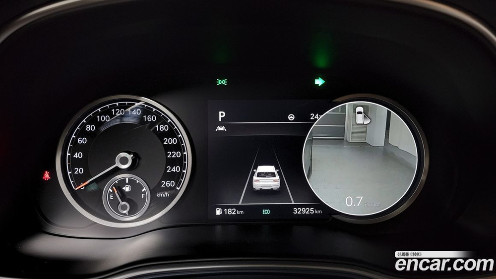 Genesis GV80 2.5T Бензин AWD (08.2021)