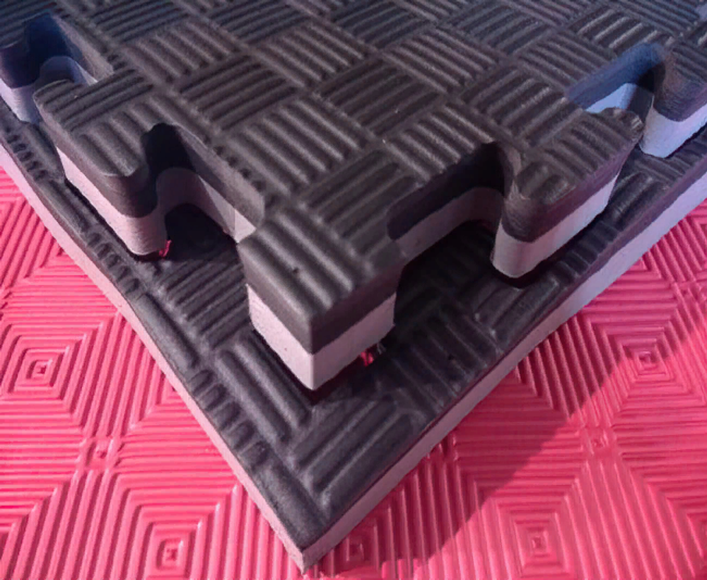 Будо-мат (татами) (1 плита 100x100x4 см, 1кв.м./уп) "5 полос"