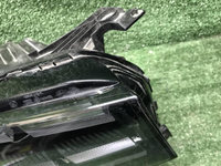 Битая Фара правая Geely Monjaro (2021-н.в.) LED