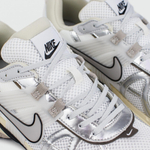 кроссовки Nike V2K Run White / Siliver / Beige