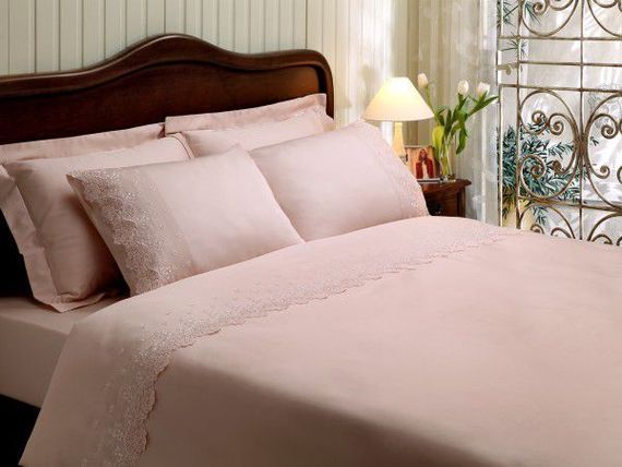 Постельное белье Clarisa розовый с кружевом deluxe TIVOLYO HOME Турция