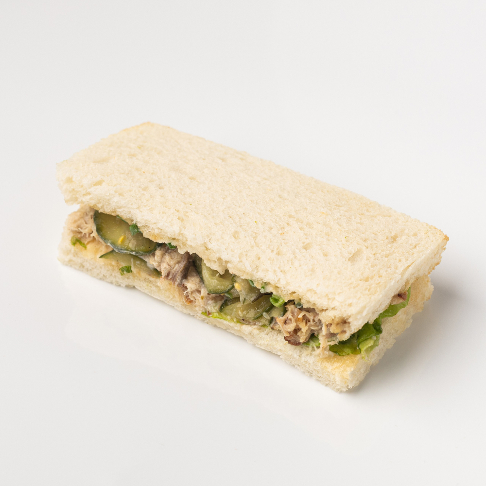 Сэндвич с рийетом из скумбрии 12 шт