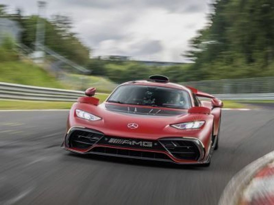 Mercedes-AMG One установил новый рекорд скорости на знаменитой трассе Нюрбургринг
