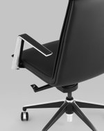 Кресло офисное TopChairs Arrow черный