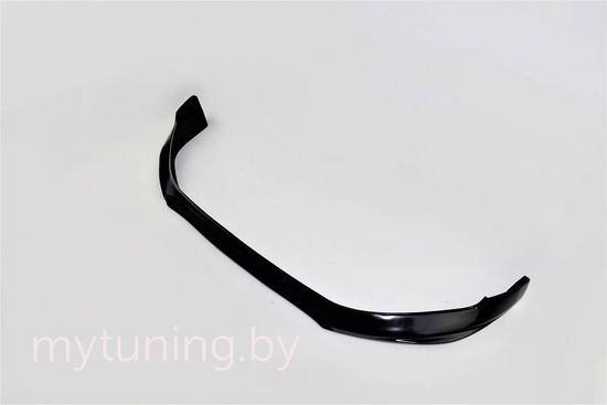 Накладка переднего бампера V.2 для VW Golf 7 2012-2016