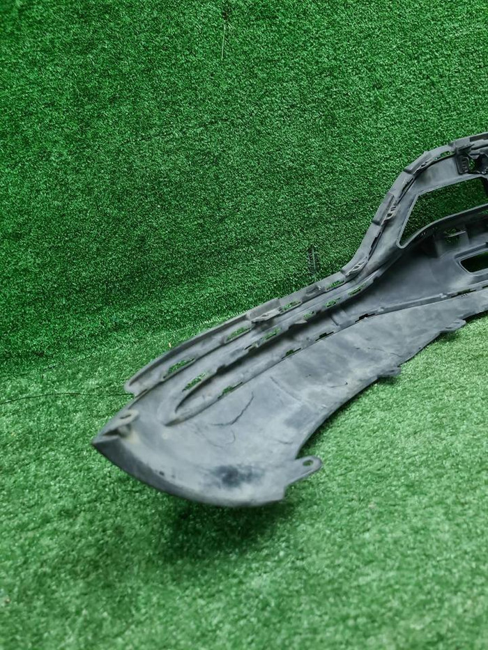 Юбка переднего бампера Mercedes GLC X253 19-22 AMG