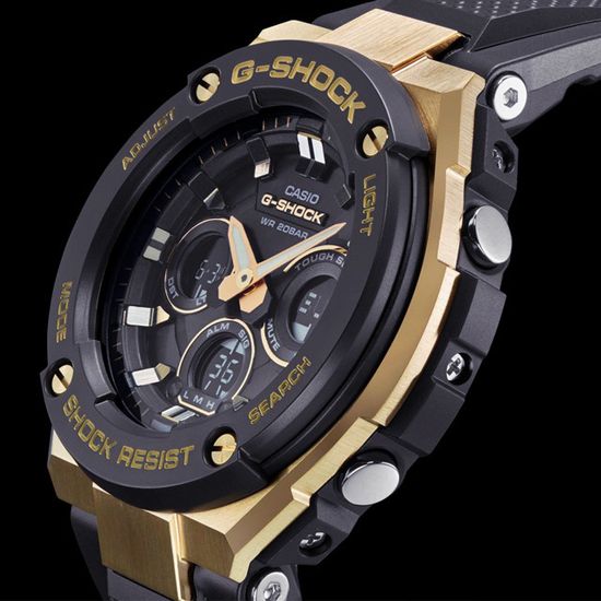 Наручные часы Casio G-Shock GST-W300G-1A9ER