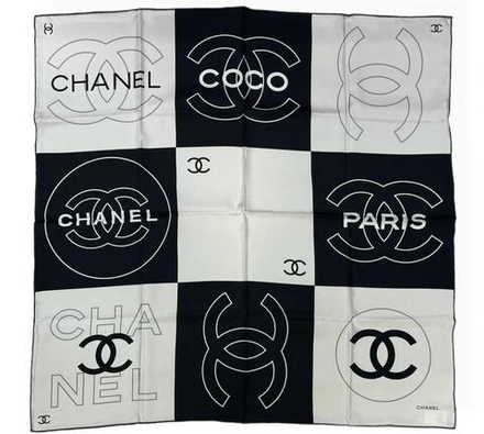 Платок CHANEL