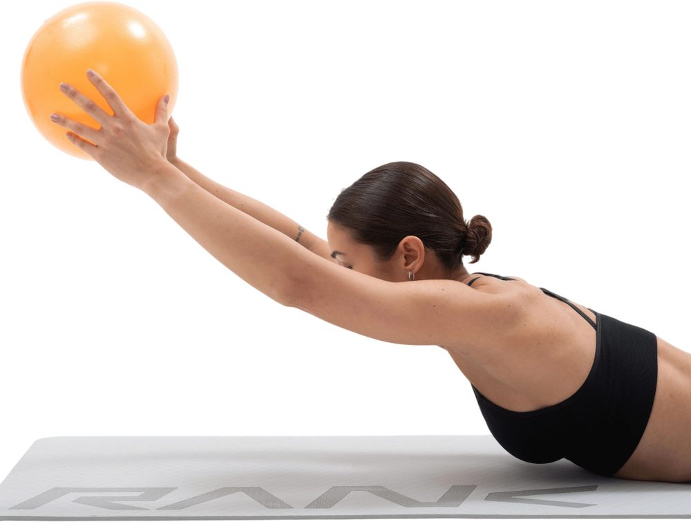 Минимяч для фитнеса и йоги RANK 20 см