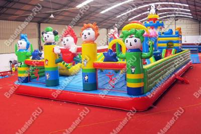 Надувной батут "Город панд", 10*6*5 м