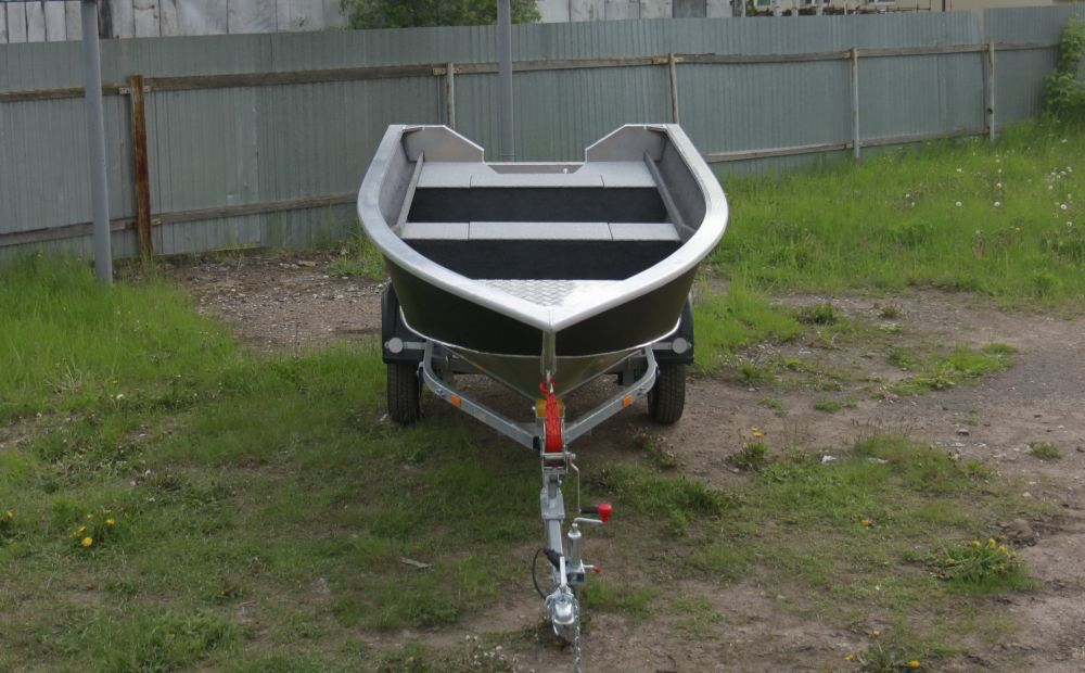 Алюминиевая лодка BESTER 420