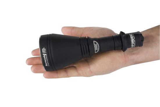 Фонарь Armytek Barracuda Pro v2 XHP35 HI 1750лм (тёплый свет)