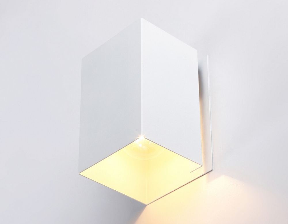 Накладной светильник Ambrella Light TN TN5111