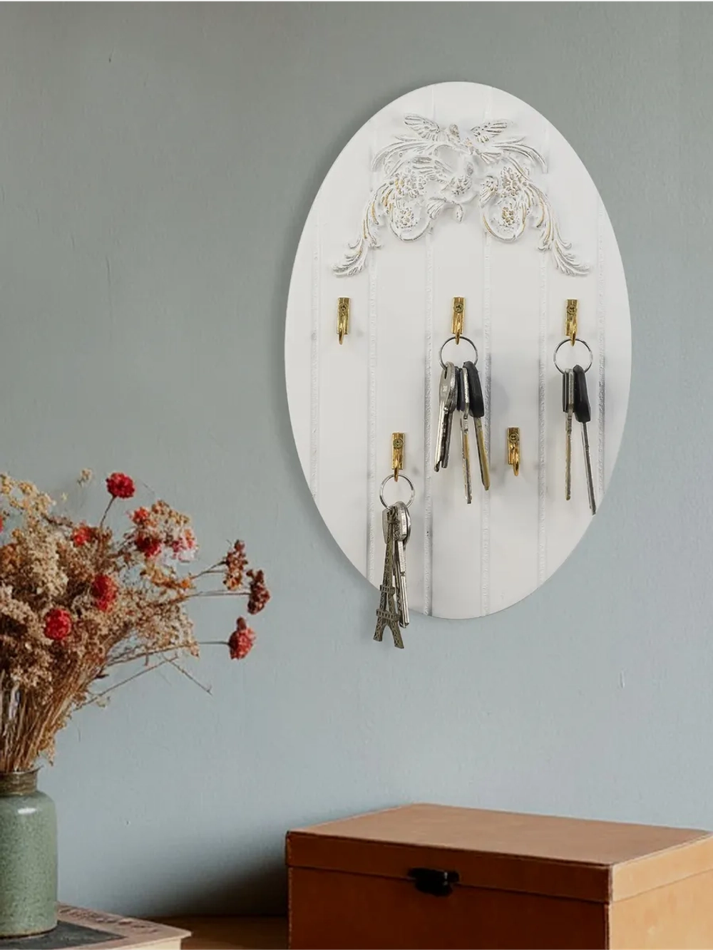 Ключница настенная с крючками