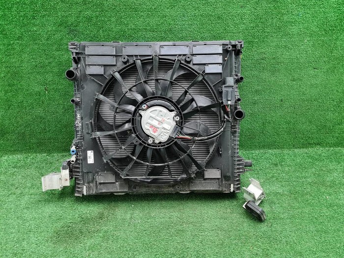 Кассета радиаторов BMW X3 G01 (2017-н.в.)