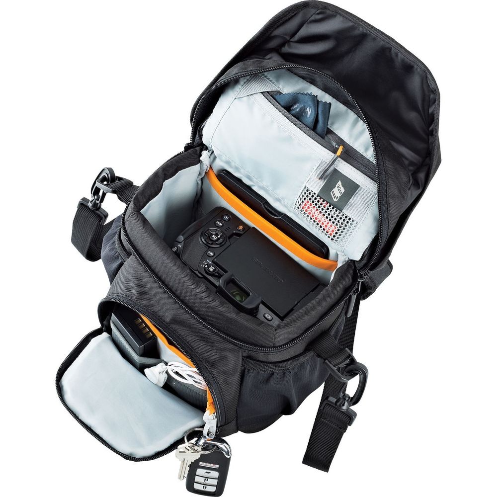 Lowepro Nova 140 AW II Black